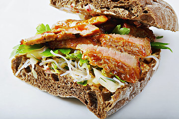 Image showing Beef sandwich with kimchi