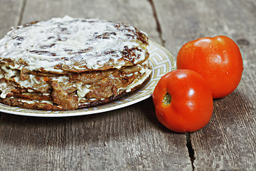 Image showing Liver pie with tomatoes