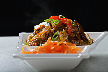 Image showing Chow mein noodles with vegetables