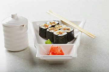 Image showing EEl maki sushi