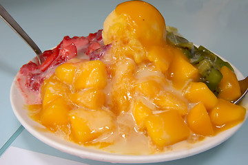 Image showing Shaved ice dessert