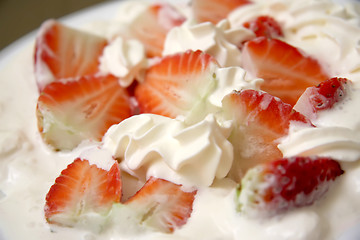 Image showing Strawberries and cream