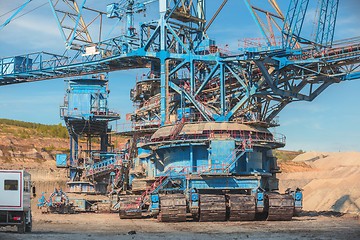 Image showing Large excavator machine in the mine