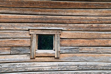 Image showing Small window on log wall