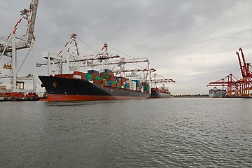 Image showing Industrial ships in port