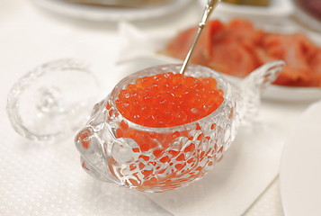 Image showing red caviar in a crystal bowl