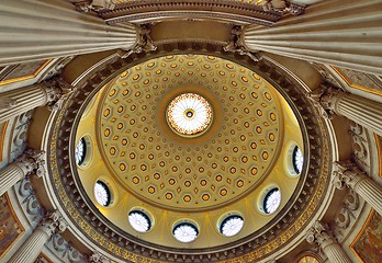 Image showing Dublin city hall dome ceiling
