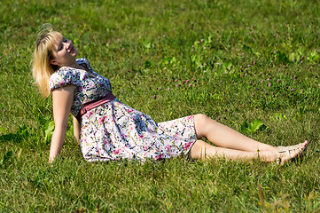 Image showing Expectant mother in the Park