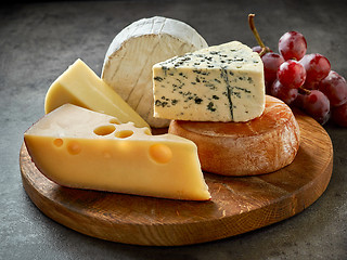 Image showing various types of cheese