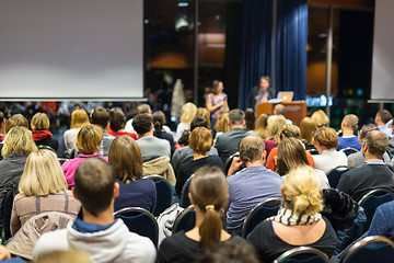 Image showing Audience in lecture hall participating at business conference.