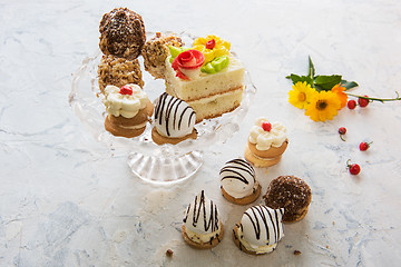 Image showing Different cakes composition