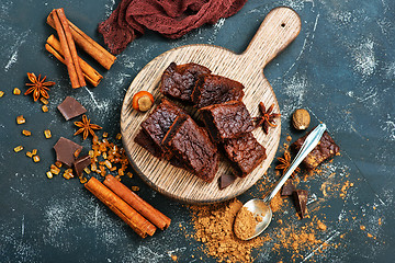 Image showing cake and cocoa powder