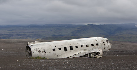 Image showing The abandoned wreck of a US military plane on Southern Iceland