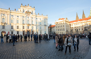 Image showing Tourists queue in front of the Prague Castle