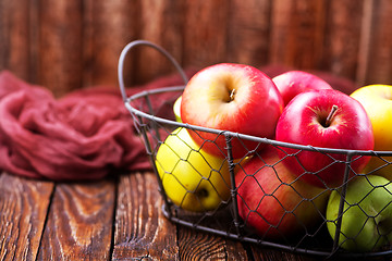 Image showing apples