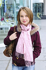 Image showing Teenage girl shopping