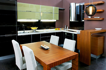 Image showing Contemporary kitchen