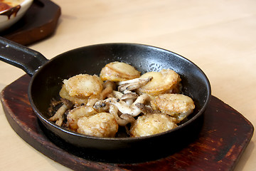 Image showing Fried scallops