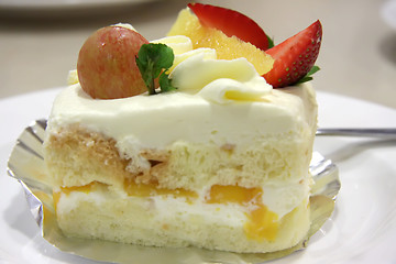 Image showing Cream cake