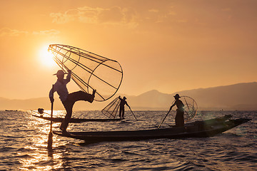 Image showing  Traditional Burmese fisherman at Inle lake, Myanmar