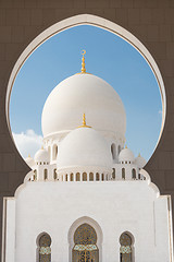 Image showing Sheikh Zayed Grand Mosque, Abu Dhabi, United Arab Emirates.