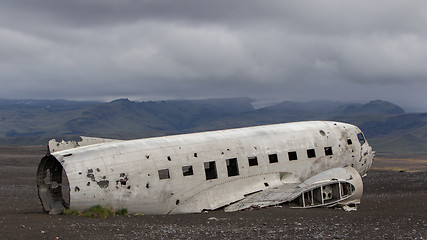 Image showing The abandoned wreck of a US military plane on Southern Iceland