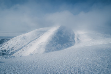 Image showing Mountains under snow