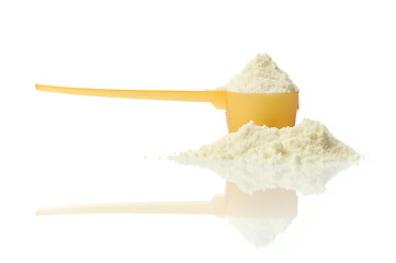 Image showing powdered milk in plastic spoon