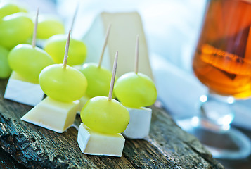 Image showing camembert and grape