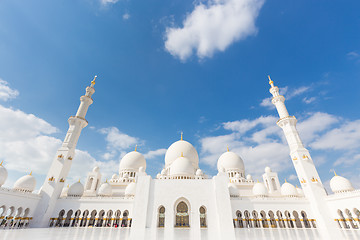 Image showing Sheikh Zayed Grand Mosque, Abu Dhabi, United Arab Emirates.