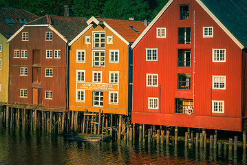 Image showing Row of houses