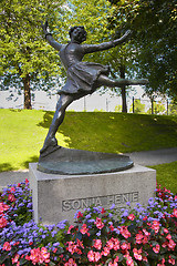 Image showing OSLO, NORWAY – AUGUST 18, 2016: Bronze statue of women skater 