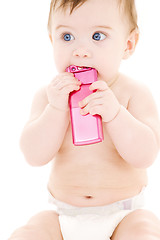 Image showing baby with cell phone