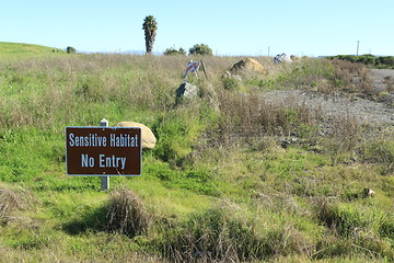 Image showing Sensitive habitat no entry