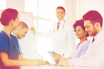 Image showing group of doctors on presentation at hospital