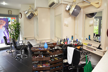 Image showing Retro barber shop in Singapore