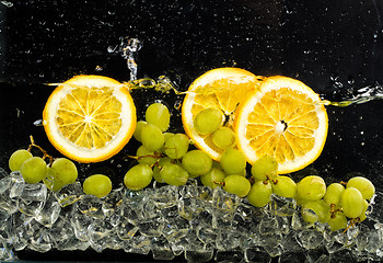 Image showing Oranges, Water And Ice