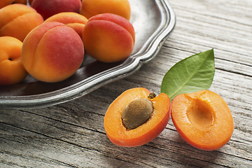 Image showing Apricots