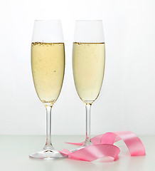 Image showing two glasses of champagne