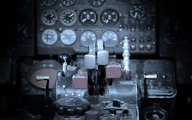 Image showing Center console and throttles in airplane