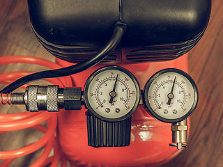 Image showing Vintage looking Air compressor manometer