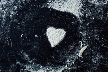 Image showing Small heart made with flour