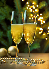 Image showing two glasses of champagne