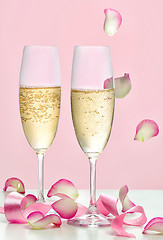 Image showing two glasses of champagne