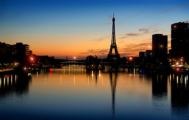 Image showing Early morning in Paris