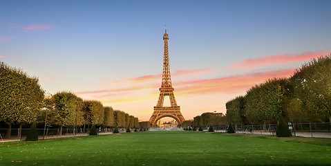 Image showing Eiffel Tower and alley