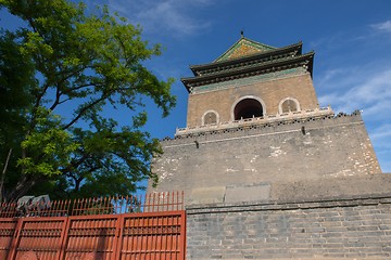 Image showing Traditional Chinese building under blue sky