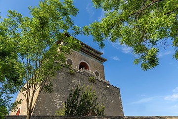 Image showing Traditional Chinese building under blue sky