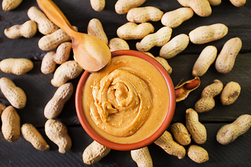 Image showing peanuts butter