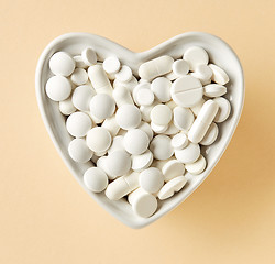 Image showing bowl of white pills
